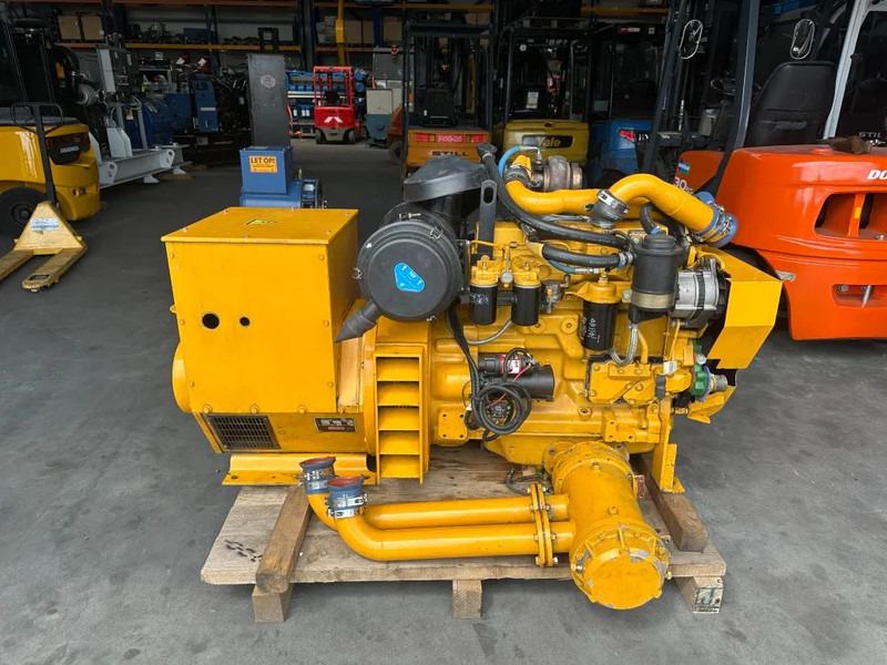 John Deere 4045 HFU 72 Stamford 81.5 kVA Marine Generatorset - Электрогенератор: фото 2 John Deere 4045 HFU 72 Stamford 81.5 kVA Marine Generatorset - Электрогенератор: фото 2