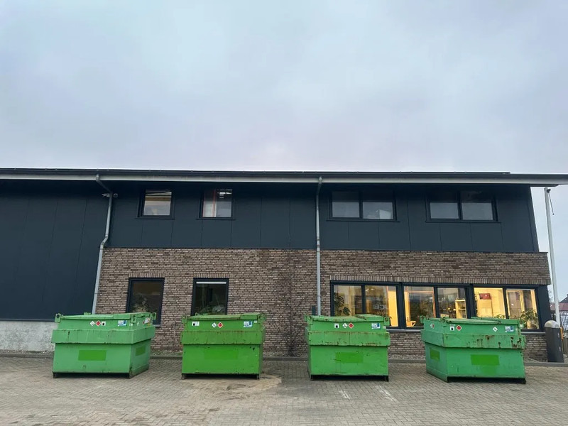 Kiwa IBC Steenbergen 2000 liter Dieseltank met handpomp Milieutank - Резервуар для хранения: фото 3 Kiwa IBC Steenbergen 2000 liter Dieseltank met handpomp Milieutank - Резервуар для хранения: фото 3