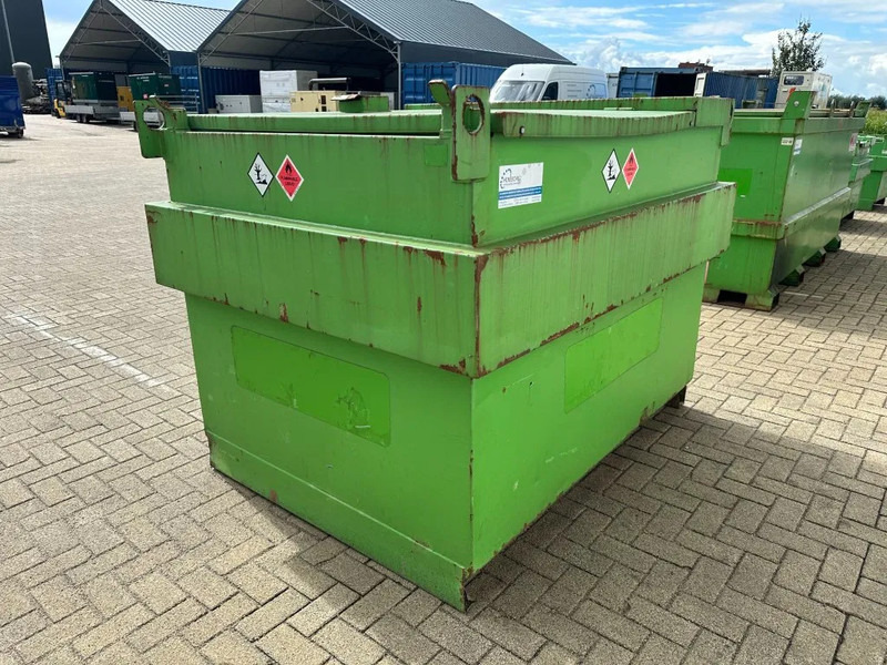 Kiwa IBC Steenbergen 2000 liter IBC Dieseltank met handpomp Milieutank - Резервуар для хранения: фото 3 Kiwa IBC Steenbergen 2000 liter IBC Dieseltank met handpomp Milieutank - Резервуар для хранения: фото 3