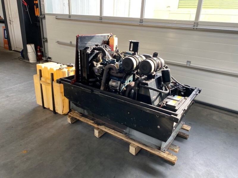 Kubota D1105 Sullair 15.5 kW 7 bar diesel schroefcompressor met nakoeler - Воздушный компрессор: фото 2 Kubota D1105 Sullair 15.5 kW 7 bar diesel schroefcompressor met nakoeler - Воздушный компрессор: фото 2