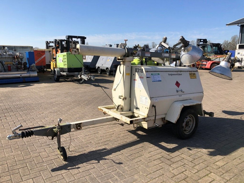 Terex Kubota Leroy Somer 7 kVA lichtmast aggregaat light tower - Осветительная мачта: фото 2 Terex Kubota Leroy Somer 7 kVA lichtmast aggregaat light tower - Осветительная мачта: фото 2
