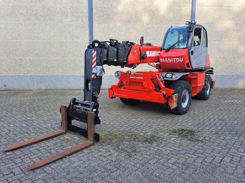 Manitou MRT 2150+ Privilege All-Terrain Rotating Telehandler (2015) - Погрузчик: фото 1 Manitou MRT 2150+ Privilege All-Terrain Rotating Telehandler (2015) - Погрузчик: фото 1