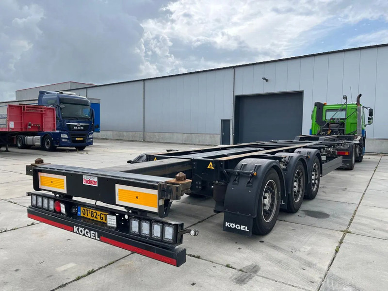 Kögel PORT 40 SIMPLEX 20 - Полуприцеп-контейнеровоз/ Сменный кузов: фото 1 Kögel PORT 40 SIMPLEX 20 - Полуприцеп-контейнеровоз/ Сменный кузов: фото 1