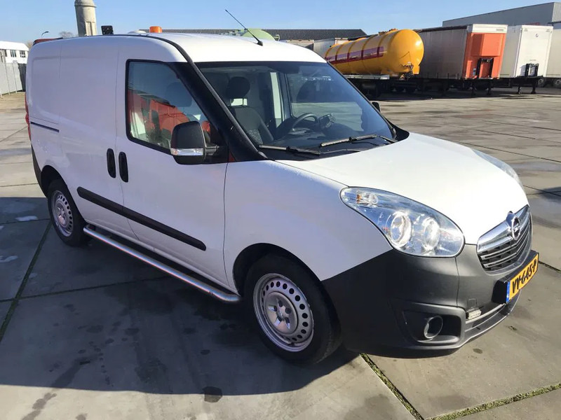 Opel Combo 1.6 CDTI - Цельнометаллический фургон: фото 3 Opel Combo 1.6 CDTI - Цельнометаллический фургон: фото 3