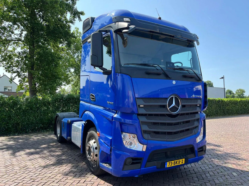 Mercedes-Benz Actros 1940 - Тягач: фото 2 Mercedes-Benz Actros 1940 - Тягач: фото 2