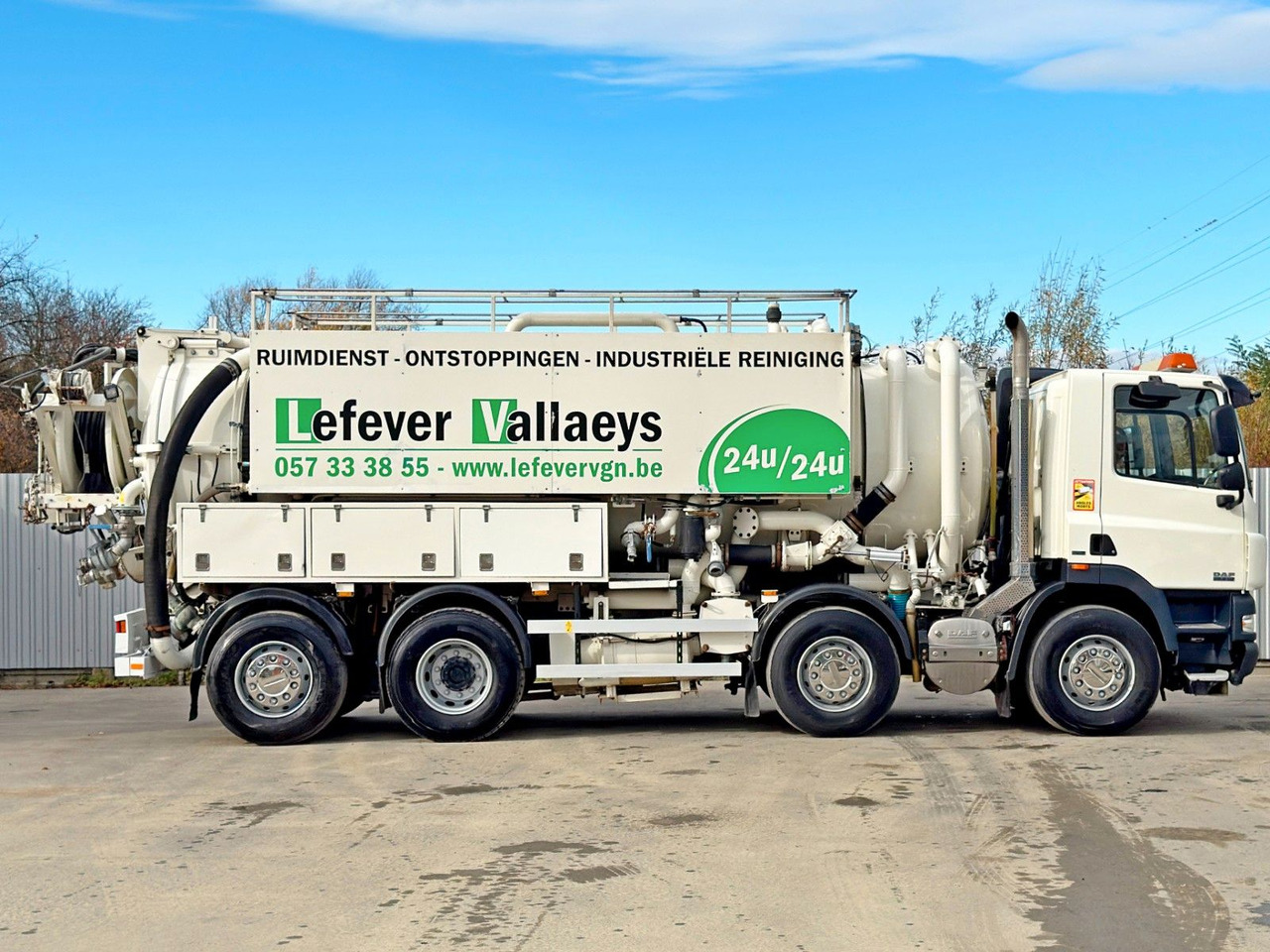 DAF CF 85.410 * Saug und Spülwagen +FUNK - Ассенизатор: фото 3 DAF CF 85.410 * Saug und Spülwagen +FUNK - Ассенизатор: фото 3