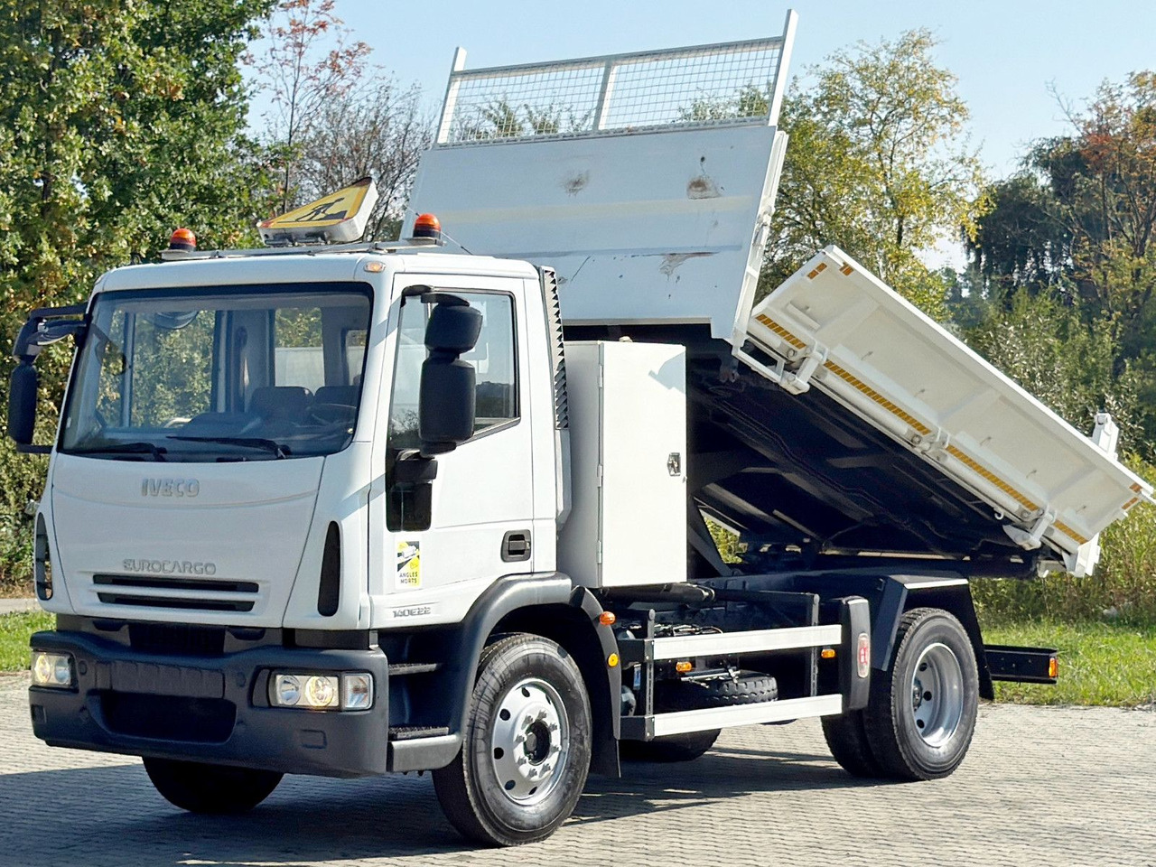 Iveco EUROCARGO 140E22* KIPPER 5,00 m* TOPZUSTAND - Самосвал: фото 3 Iveco EUROCARGO 140E22* KIPPER 5,00 m* TOPZUSTAND - Самосвал: фото 3