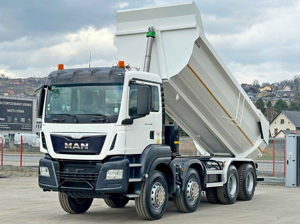 MAN TGS 41.480 KIPPER * 8x4 * TOPZUSTAND - Самосвал: фото 3 MAN TGS 41.480 KIPPER * 8x4 * TOPZUSTAND - Самосвал: фото 3