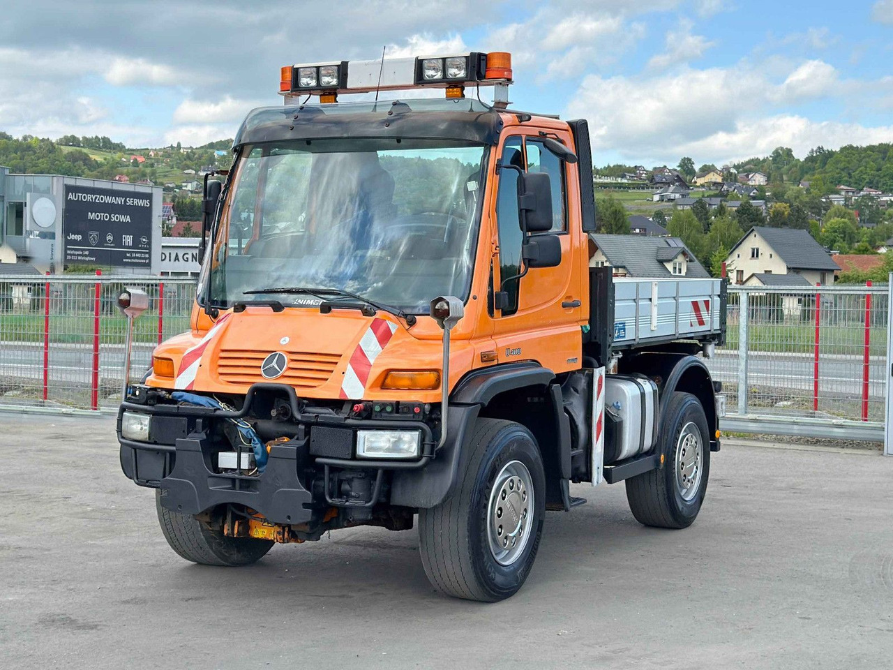 Mercedes-Benz UNIMOG 400 * KIPPER 2,40 * 4x4 * TOPZUSTAND - Самосвал: фото 2 Mercedes-Benz UNIMOG 400 * KIPPER 2,40 * 4x4 * TOPZUSTAND - Самосвал: фото 2
