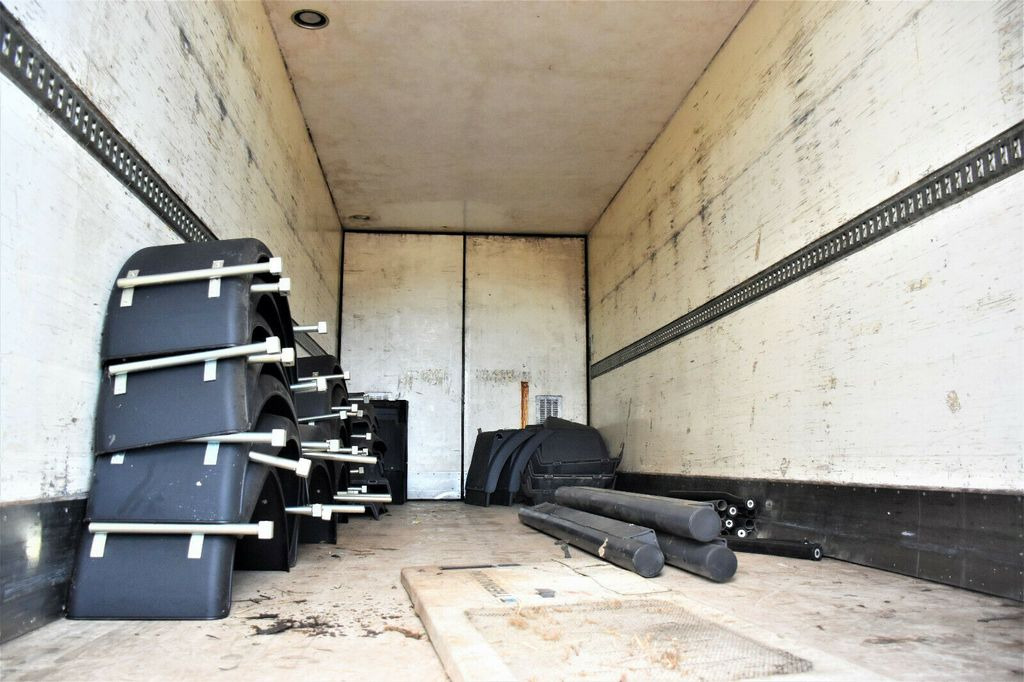 ROLFO C201 KÜHLKOFFER 7,71 m* Topzustand! ROLFO C201 KÜHLKOFFER 7,71 m* - Прицеп-рефрижератор: фото 5 ROLFO C201 KÜHLKOFFER 7,71 m* Topzustand! ROLFO C201 KÜHLKOFFER 7,71 m* - Прицеп-рефрижератор: фото 5