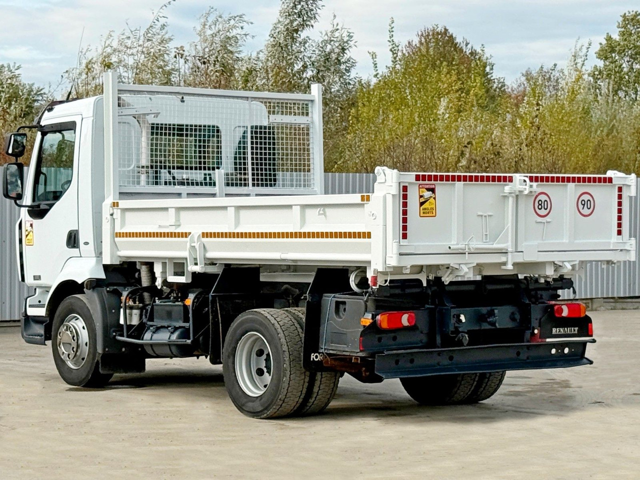 Renault MIDLUM 220 DCI *KIPPER 3,80m * BORDMATIC в лизинг Renault MIDLUM 220 DCI *KIPPER 3,80m * BORDMATIC: фото 7 Renault MIDLUM 220 DCI *KIPPER 3,80m * BORDMATIC в лизинг Renault MIDLUM 220 DCI *KIPPER 3,80m * BORDMATIC: фото 7