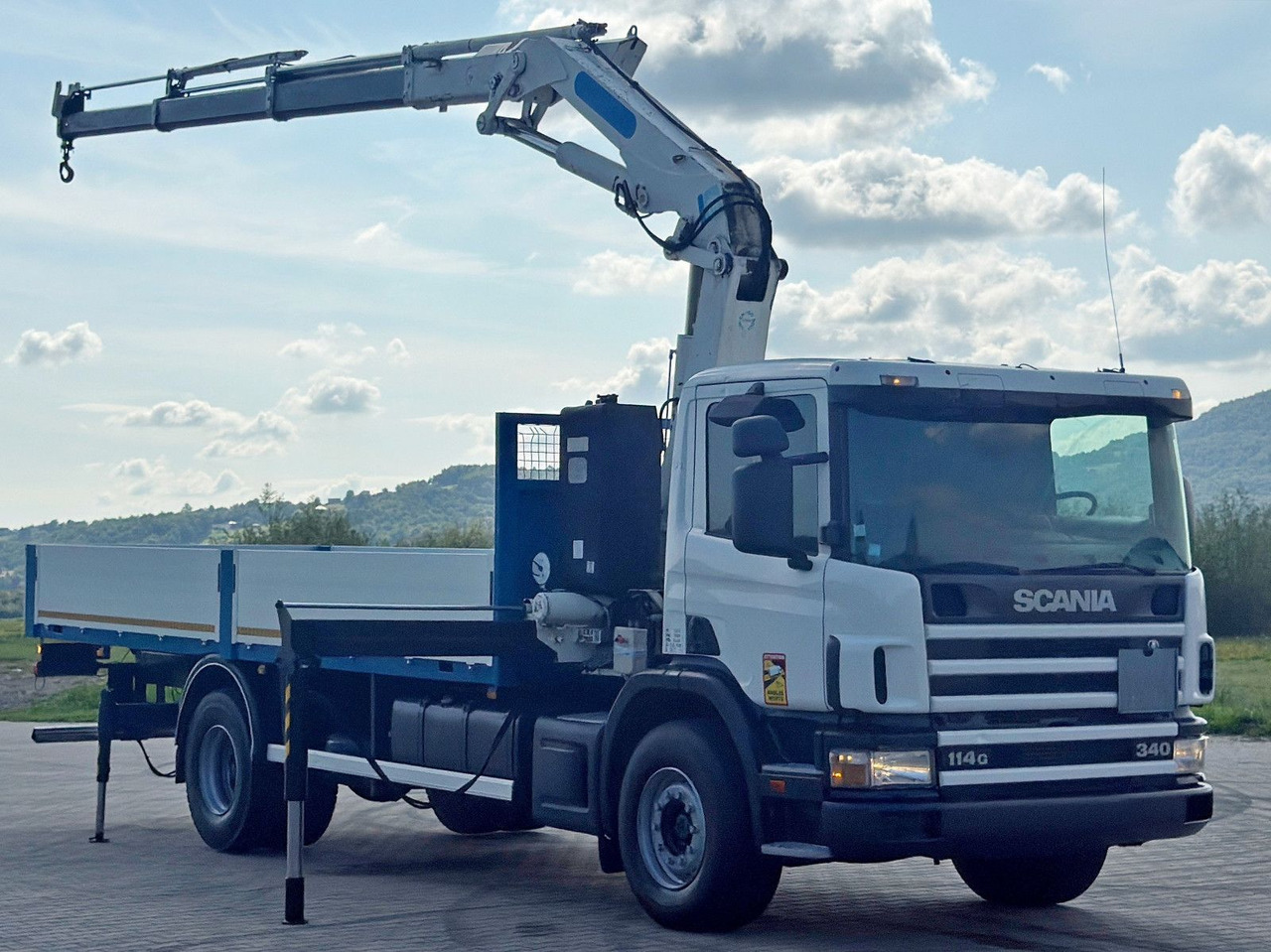 Scania 114 G 340 * PRITSCHE 7,00m * EFFER 210 3S + FUNK - Автоманипулятор: фото 2 Scania 114 G 340 * PRITSCHE 7,00m * EFFER 210 3S + FUNK - Автоманипулятор: фото 2