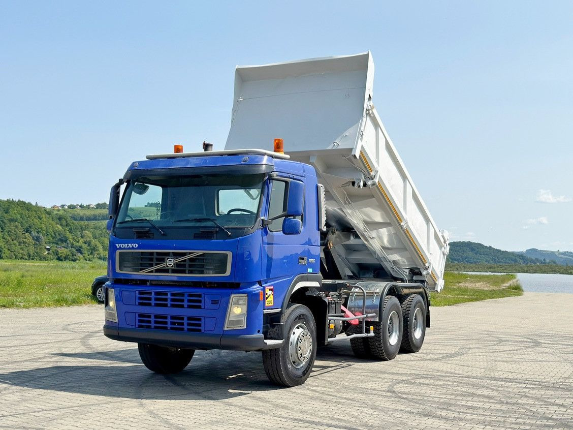 Volvo FM 380 Kipper 5,20 m + BORDMATIC / 6x4 - Самосвал, Автоманипулятор: фото 2 Volvo FM 380 Kipper 5,20 m + BORDMATIC / 6x4 - Самосвал, Автоманипулятор: фото 2