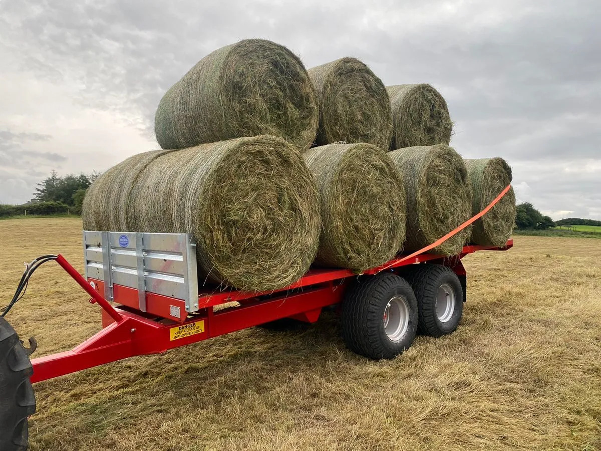 New Johnson Tractor Tipping Trailer - Сельскохозяйственный прицеп-самосвал: фото 1 New Johnson Tractor Tipping Trailer - Сельскохозяйственный прицеп-самосвал: фото 1