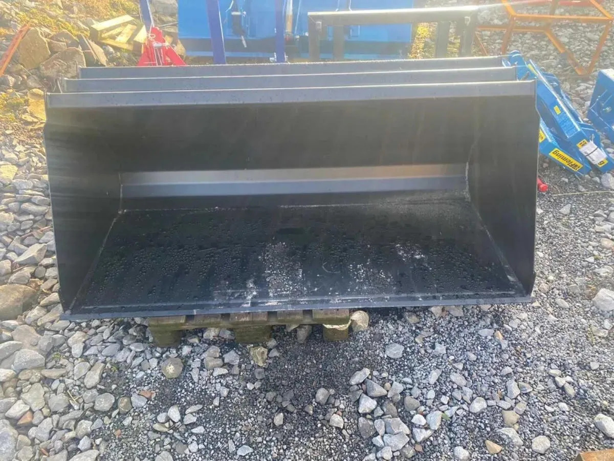 New Quickie 215gm Buckets - Ковш для погрузчика: фото 3 New Quickie 215gm Buckets - Ковш для погрузчика: фото 3