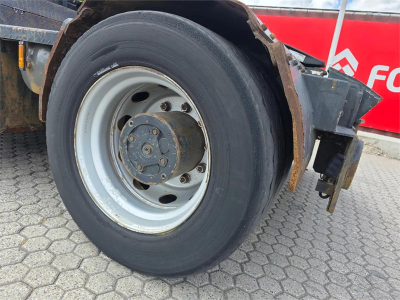 Терминальный тягач Terberg RT222 4x4: фото 15