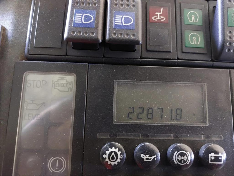 Терминальный тягач Terberg RT222 4x4: фото 19