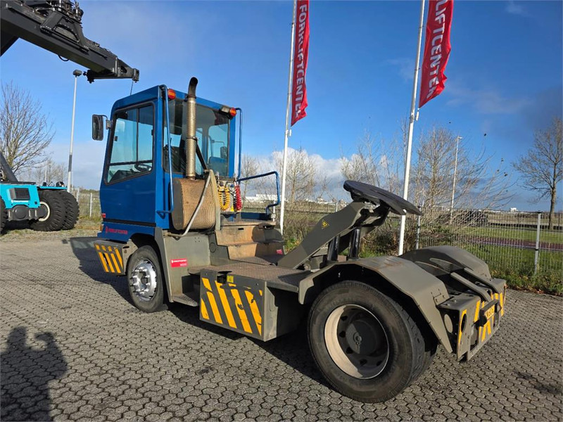 Терминальный тягач Terberg YT222: фото 7