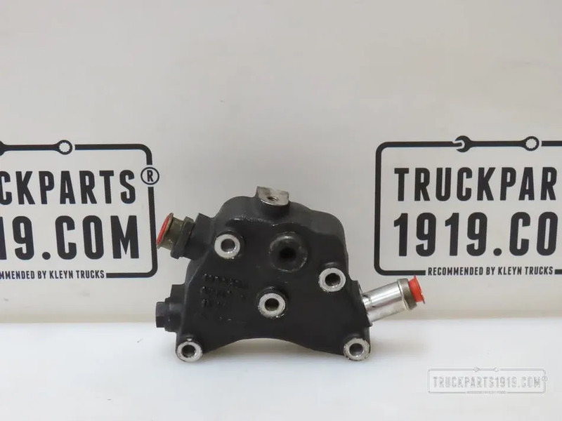 DAF 1889325 Koelvloeistof verbinder - Система охлаждения для Грузовиков: фото 1 DAF 1889325 Koelvloeistof verbinder - Система охлаждения для Грузовиков: фото 1