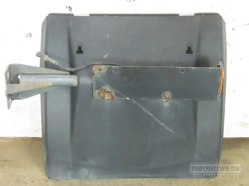 Кузов и экстерьер для Грузовиков DAF Body & Chassis Parts Spatbord achter Li. voor DAF: фото 1