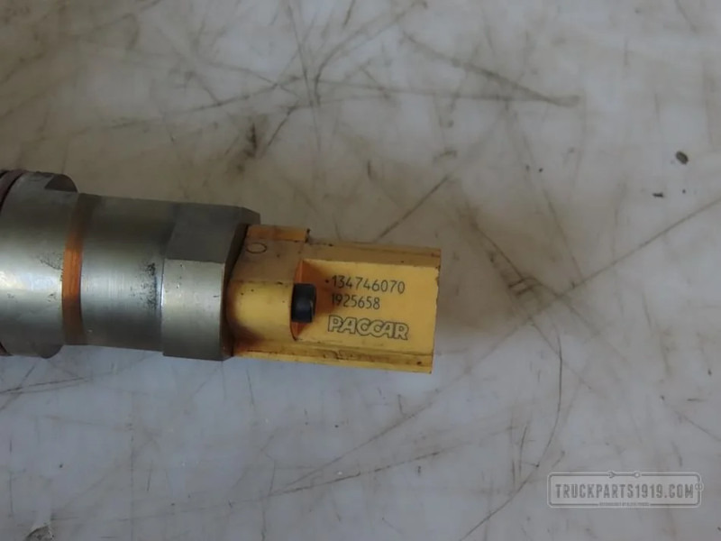 DAF Fuel System Injector - Распределитель впрыска для Грузовиков: фото 2 DAF Fuel System Injector - Распределитель впрыска для Грузовиков: фото 2