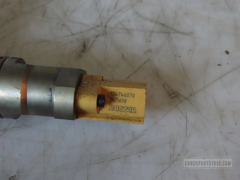 DAF Fuel System Injector - Распределитель впрыска для Грузовиков: фото 2 DAF Fuel System Injector - Распределитель впрыска для Грузовиков: фото 2