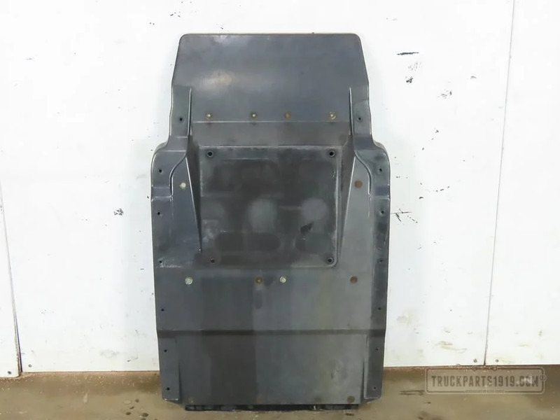 MAN Body & Chassis Parts Spatbord voor - Кузов и экстерьер для Грузовиков: фото 1 MAN Body & Chassis Parts Spatbord voor - Кузов и экстерьер для Грузовиков: фото 1