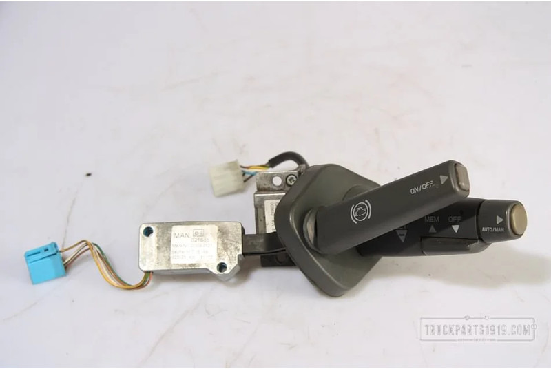 MAN Electrical System Motorrem schakelaar - Подрулевой переключатель для Грузовиков: фото 1 MAN Electrical System Motorrem schakelaar - Подрулевой переключатель для Грузовиков: фото 1