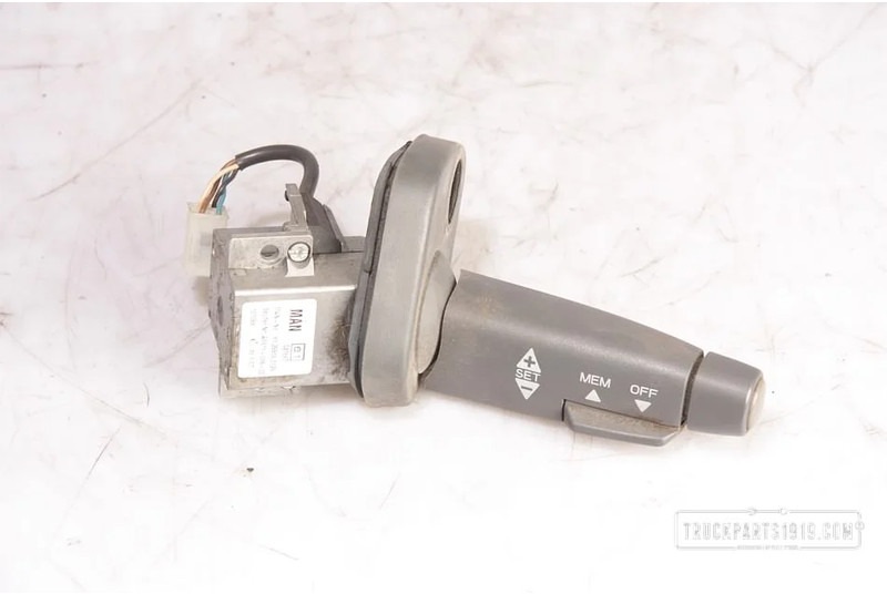 MAN Electrical System Stuurkolom schakelaar - Подрулевой переключатель для Грузовиков: фото 1 MAN Electrical System Stuurkolom schakelaar - Подрулевой переключатель для Грузовиков: фото 1