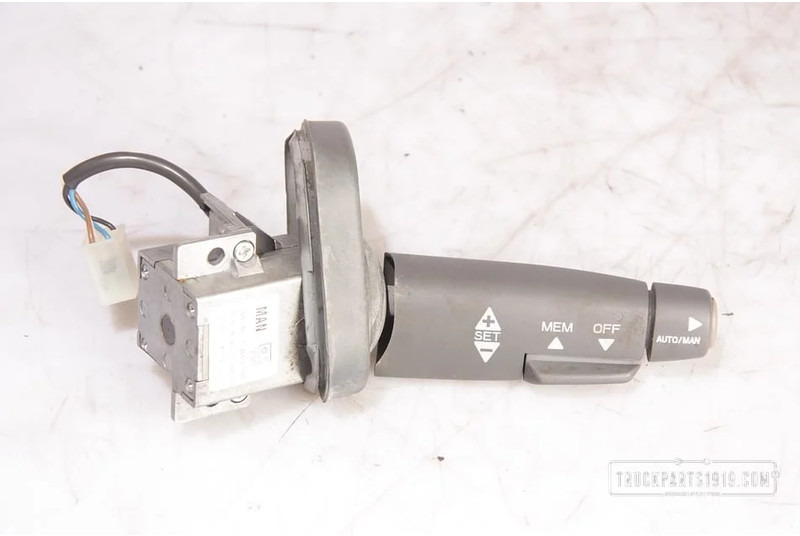 MAN Electrical System Stuurkolom schakelaar - Подрулевой переключатель для Грузовиков: фото 1 MAN Electrical System Stuurkolom schakelaar - Подрулевой переключатель для Грузовиков: фото 1