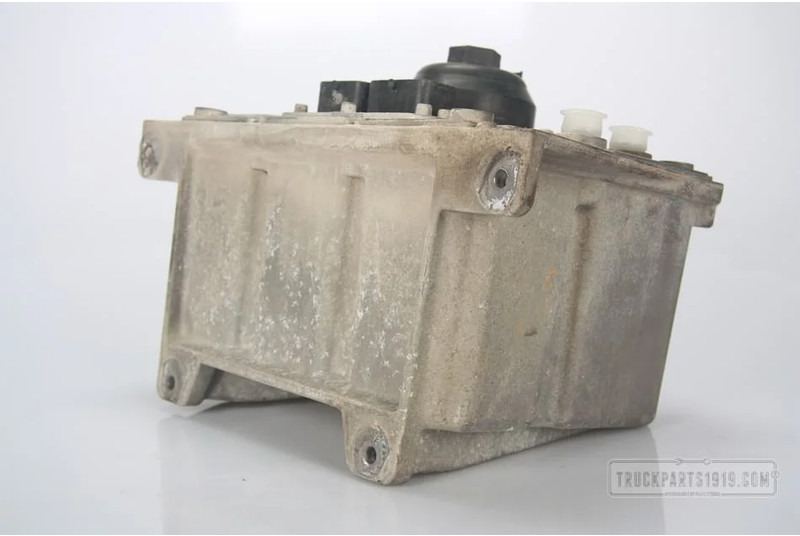 MAN Exhaust System AdBlue pomp - Глушитель/ Выхлопная система для Грузовиков: фото 2 MAN Exhaust System AdBlue pomp - Глушитель/ Выхлопная система для Грузовиков: фото 2