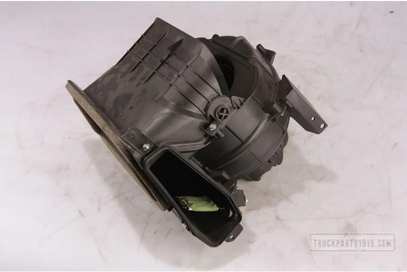 Mercedes-Benz Heating, Ventilation & AC Kachel ventilator MB Atego - Отопление/ Вентиляция для Грузовиков: фото 2 Mercedes-Benz Heating, Ventilation & AC Kachel ventilator MB Atego - Отопление/ Вентиляция для Грузовиков: фото 2