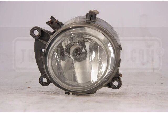 Mercedes-Benz MB Lighting Mistlamp Li. MP4 - Противотуманная фара для Грузовиков: фото 1 Mercedes-Benz MB Lighting Mistlamp Li. MP4 - Противотуманная фара для Грузовиков: фото 1