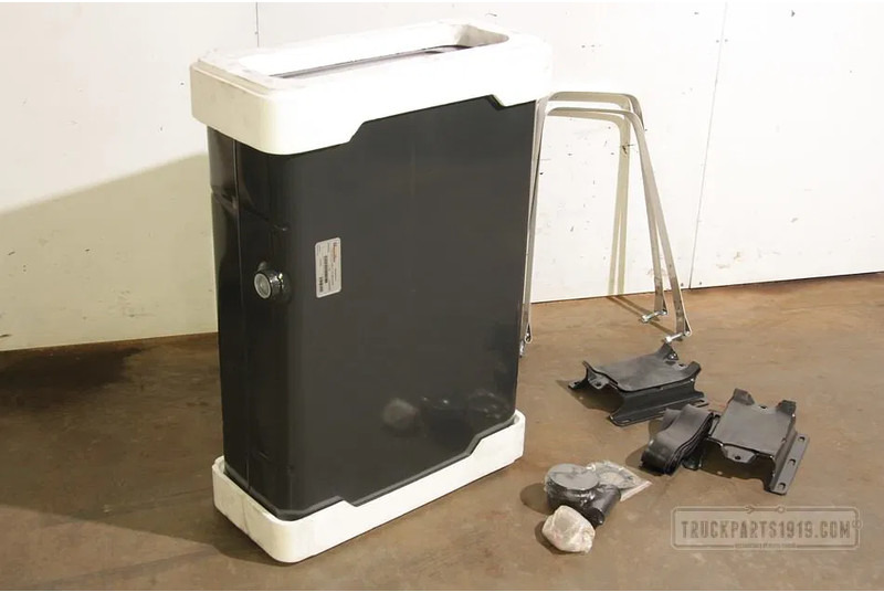 ZF NSOF0135086RC00 Hydr. tank achter cab 135 Ltr - Гидравлика для Грузовиков: фото 2 ZF NSOF0135086RC00 Hydr. tank achter cab 135 Ltr - Гидравлика для Грузовиков: фото 2