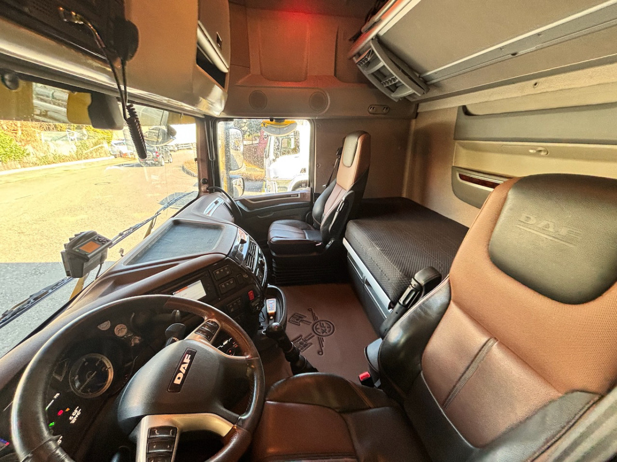 DAF FAN XF 530 LD Jumbo - Тентованный грузовик: фото 5 DAF FAN XF 530 LD Jumbo - Тентованный грузовик: фото 5