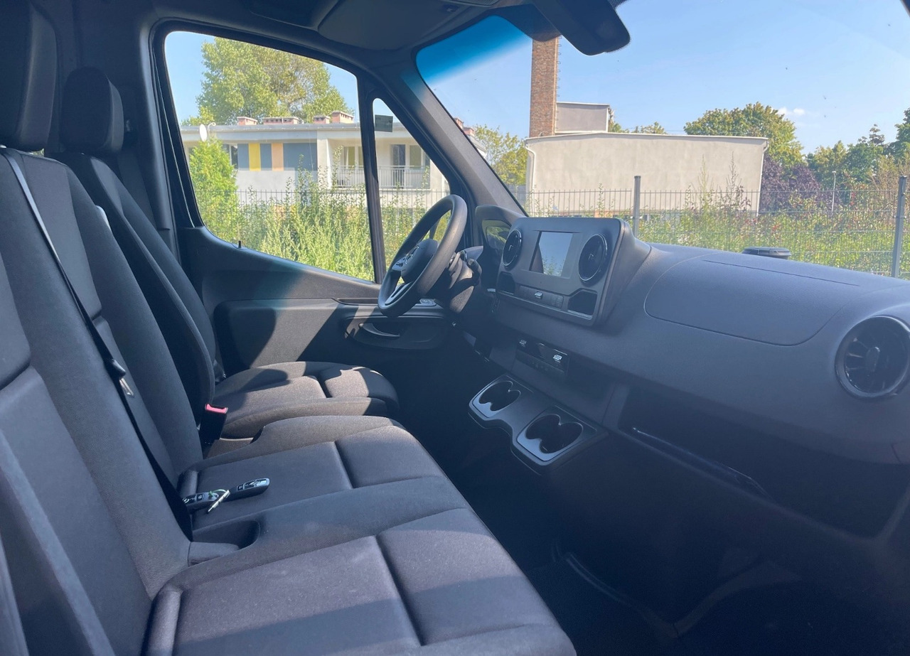 Mercedes-Benz Sprinter 317 L3H2 6-Sitze - Цельнометаллический фургон, Грузопассажирский фургон: фото 3 Mercedes-Benz Sprinter 317 L3H2 6-Sitze - Цельнометаллический фургон, Грузопассажирский фургон: фото 3