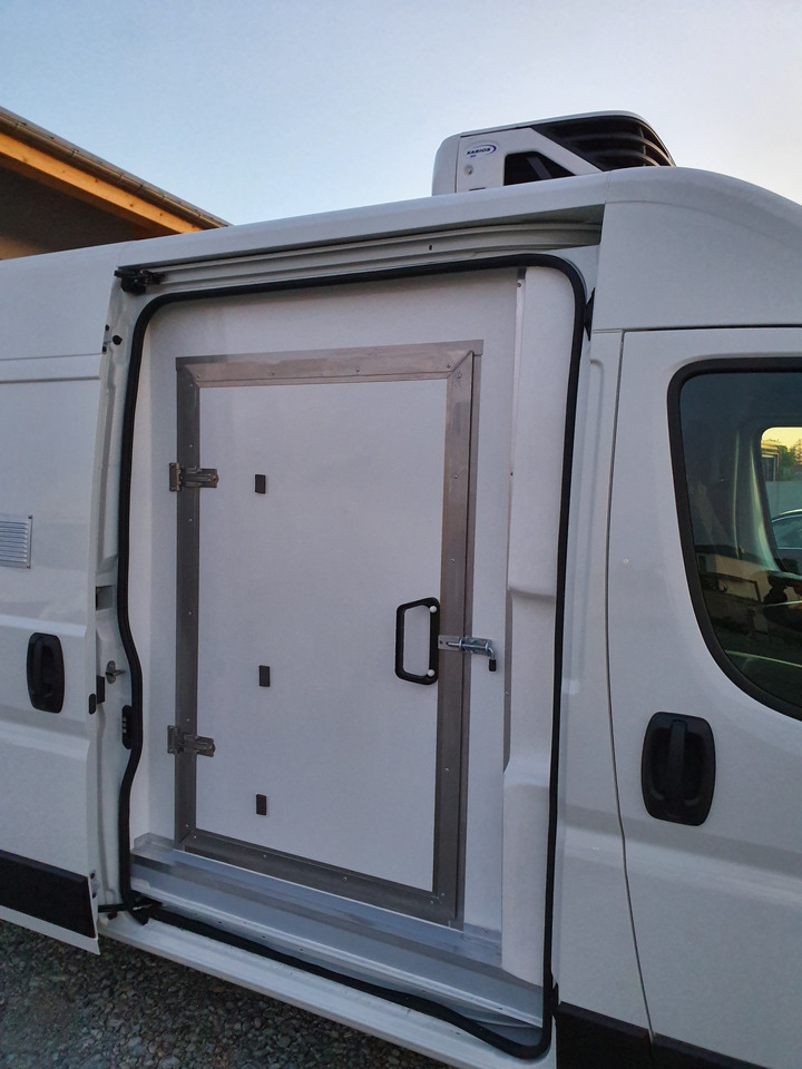 Renault Master L3H2 Tiefkühlkasten -18°C - Малотоннажный рефрижератор: фото 2 Renault Master L3H2 Tiefkühlkasten -18°C - Малотоннажный рефрижератор: фото 2