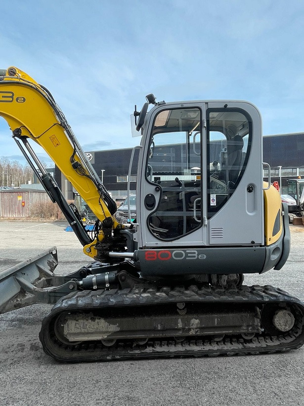Wacker Neuson 8003 - Мини-экскаватор: фото 5 Wacker Neuson 8003 - Мини-экскаватор: фото 5