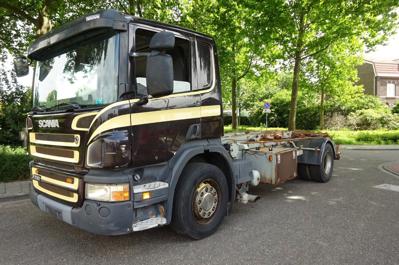 Scania P230 Cp16 - Крюковой мультилифт: фото 3 Scania P230 Cp16 - Крюковой мультилифт: фото 3