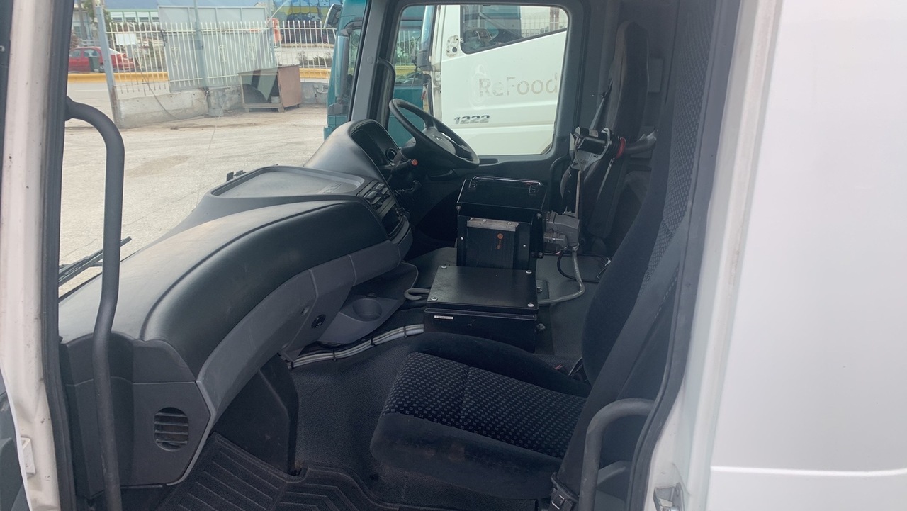 Кабина и интерьер для Грузовиков MEDIUM CAB ACTROS MP3 RHD: фото 7 Кабина и интерьер для Грузовиков MEDIUM CAB ACTROS MP3 RHD: фото 7