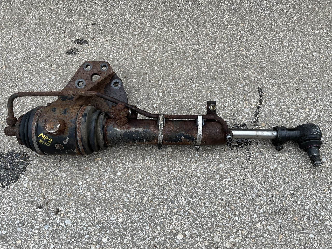 WORKING CYLINDER STEERING ACTROS MP2 RHD - Гидравлика для Грузовиков: фото 2 WORKING CYLINDER STEERING ACTROS MP2 RHD - Гидравлика для Грузовиков: фото 2