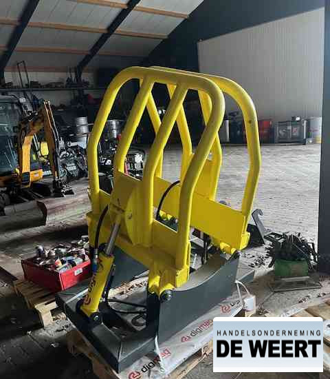Digmag ronde balenklem + manitou snelwissel - Захват для Сельскохозяйственной техники: фото 4 Digmag ronde balenklem + manitou snelwissel - Захват для Сельскохозяйственной техники: фото 4