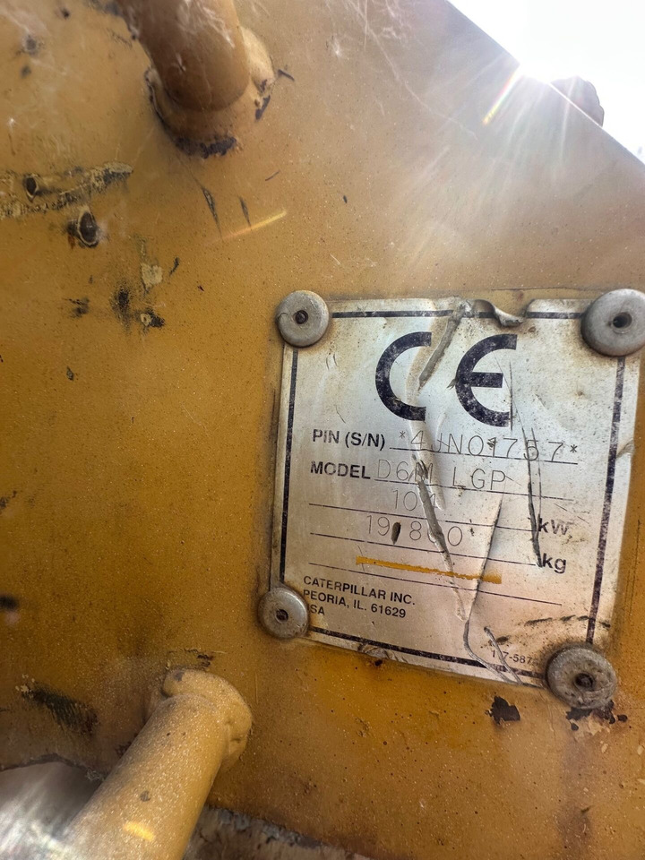 Бульдозер Caterpillar D6M LGP: фото 14