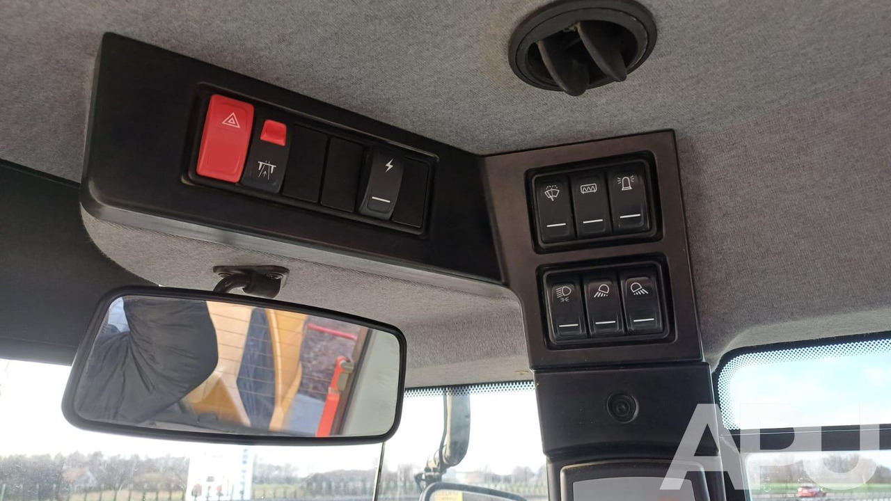 Колёсный погрузчик Liebherr L576 Xpower: фото 14