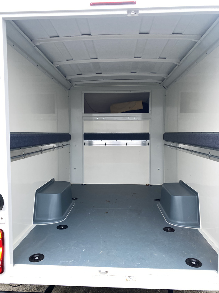 Citroen Jumpy - Цельнометаллический фургон, Электрический фургон: фото 2 Citroen Jumpy - Цельнометаллический фургон, Электрический фургон: фото 2