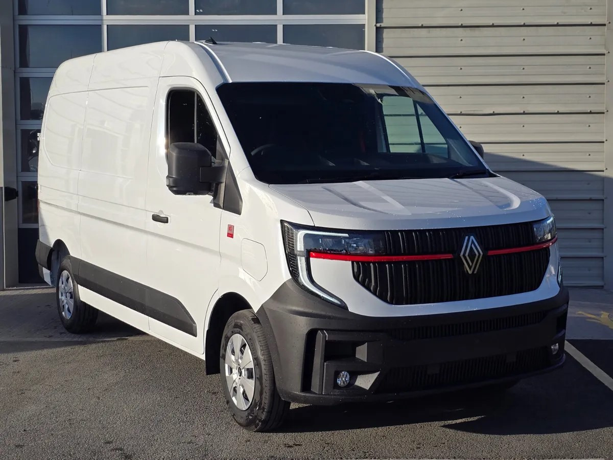 2025 Renault E-Tech Master L2H2 - Цельнометаллический фургон: фото 1 2025 Renault E-Tech Master L2H2 - Цельнометаллический фургон: фото 1