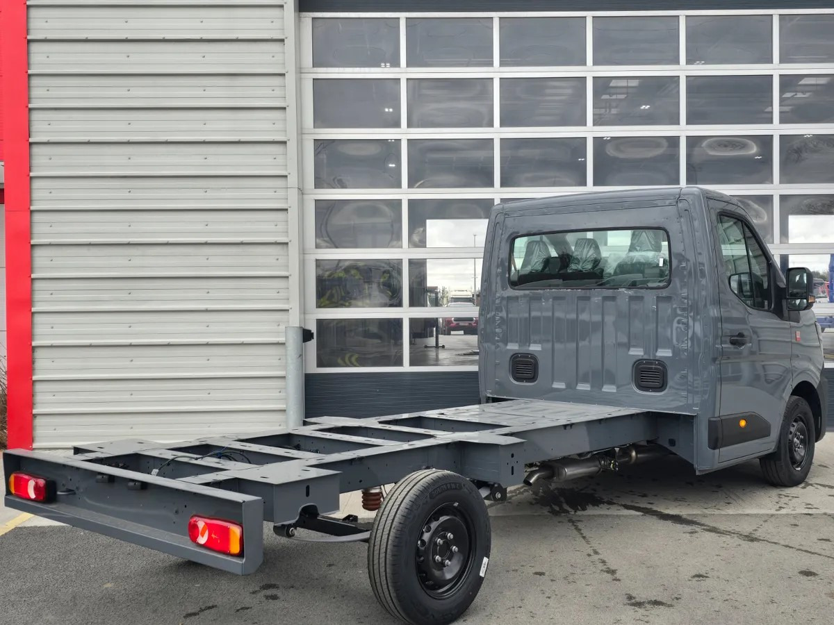 2025 Renault Master Chassis and Cab 170BHP - Грузовик-шасси: фото 4 2025 Renault Master Chassis and Cab 170BHP - Грузовик-шасси: фото 4
