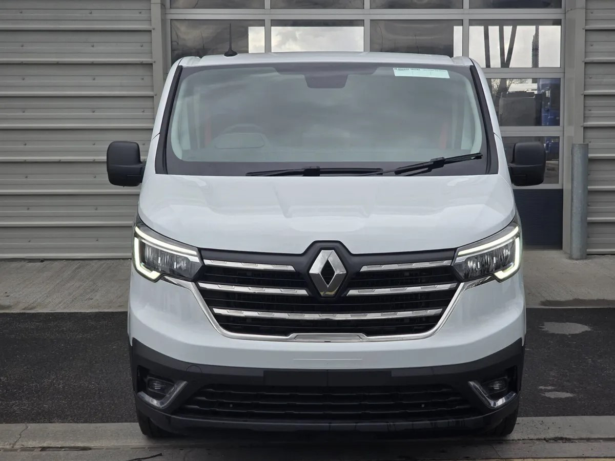 2025 Renault Trafic E-Tech Crew Cab - Грузопассажирский фургон: фото 5 2025 Renault Trafic E-Tech Crew Cab - Грузопассажирский фургон: фото 5