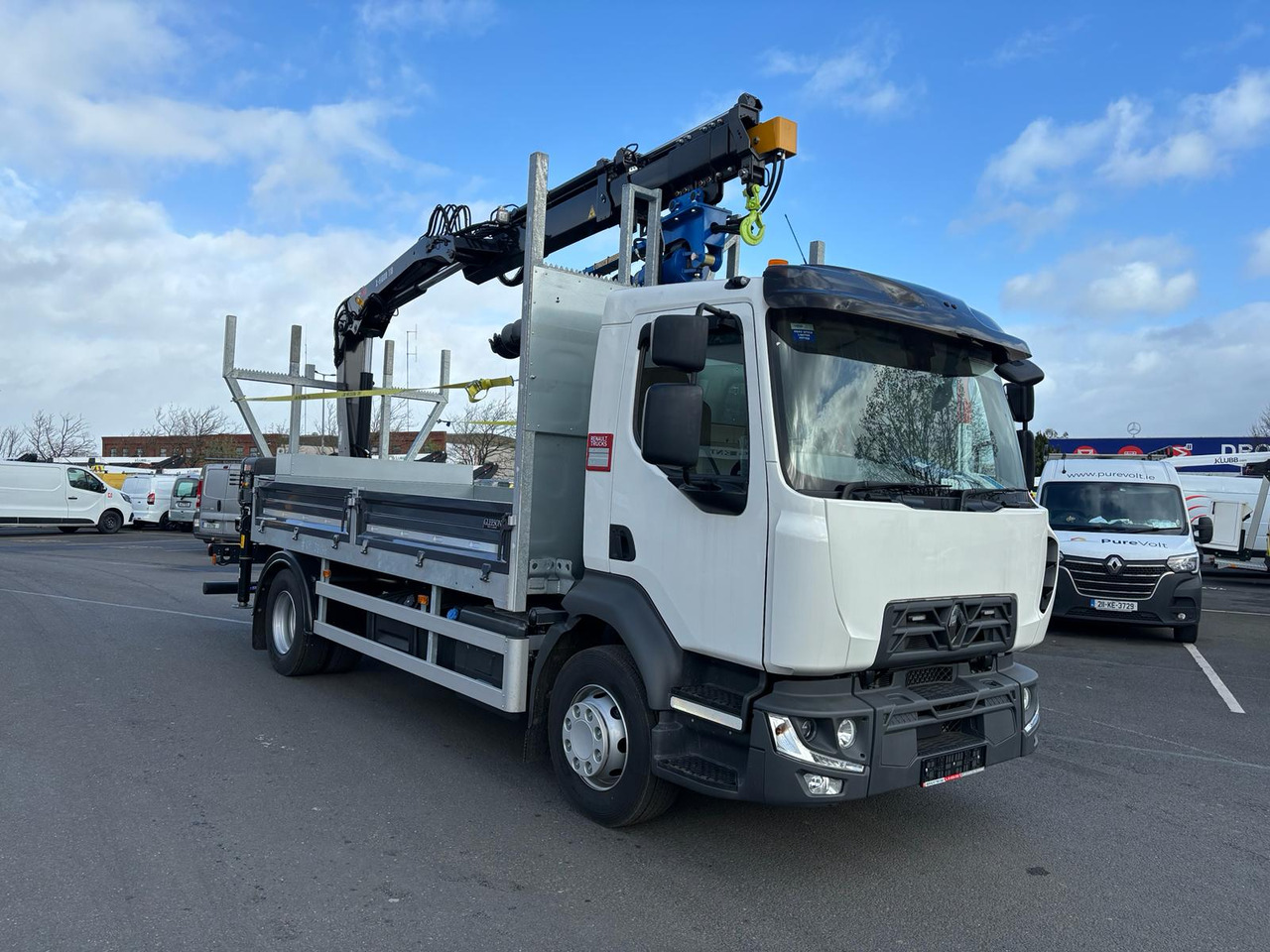 Renault Trucks D 14 Flatbed drop side poling truck - Грузовик бортовой/ Платформа, Автоманипулятор: фото 1 Renault Trucks D 14 Flatbed drop side poling truck - Грузовик бортовой/ Платформа, Автоманипулятор: фото 1