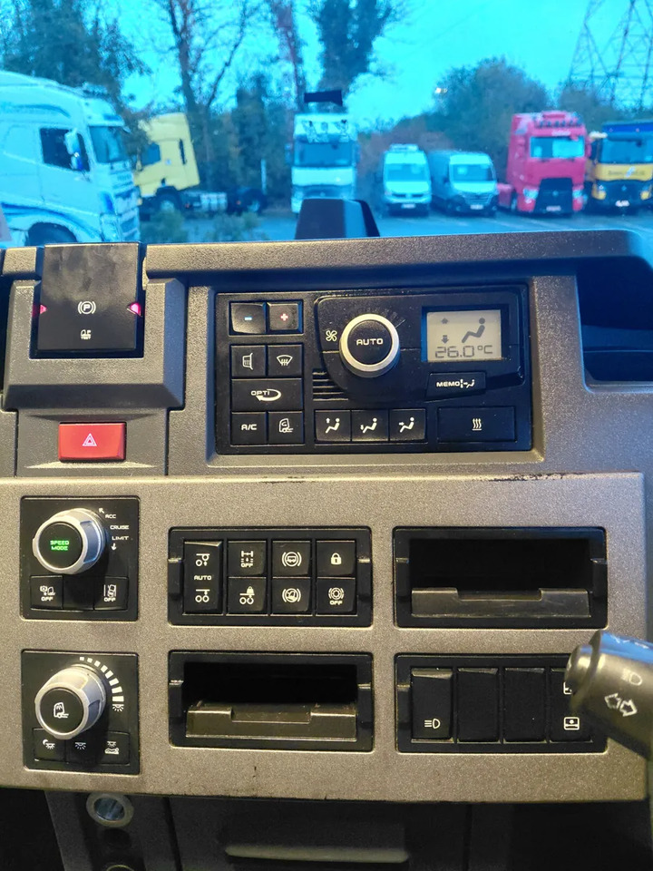 Тягач 2019 Renault T-High 520: фото 7